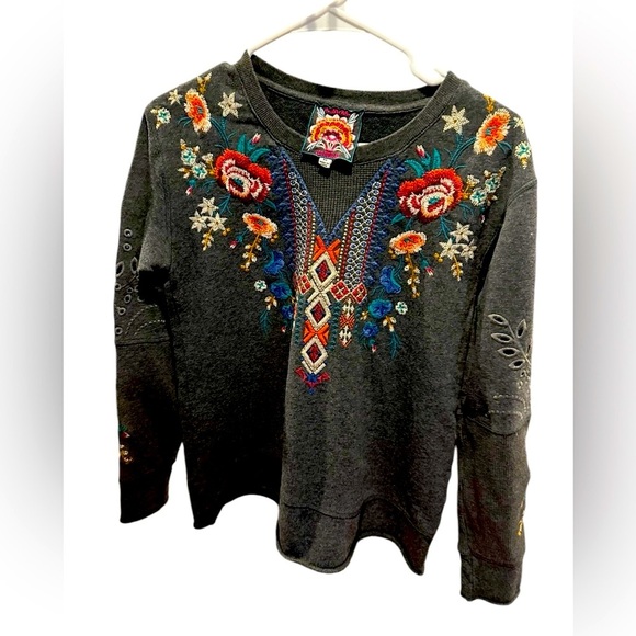 Johnny Was embroidered sweatshirt size XS - Picture 3 of 8